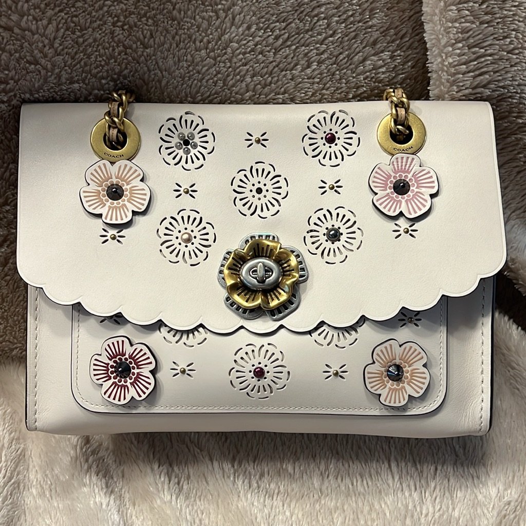 Hp Coach Parker Small Shoulder Bag